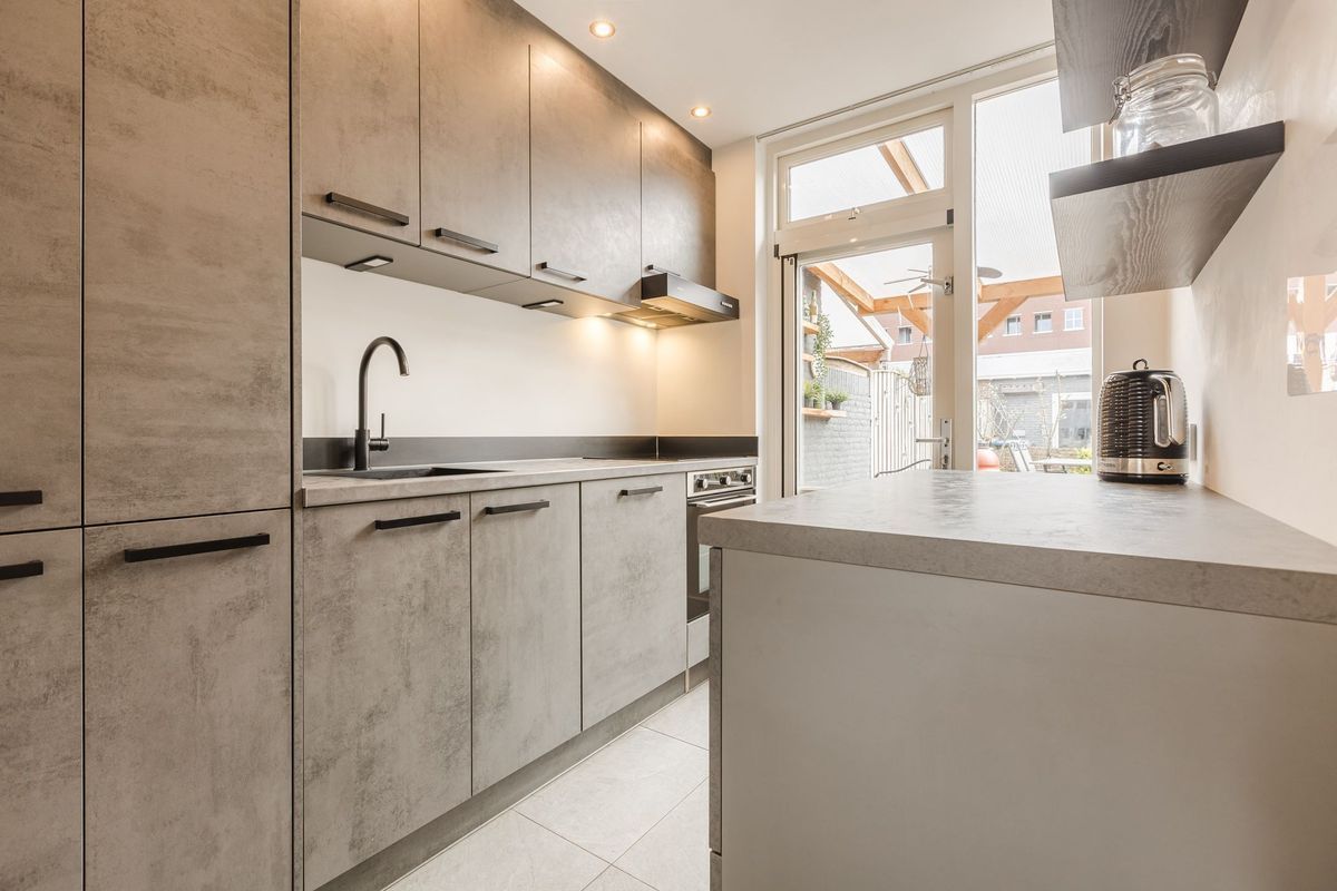 Middenweg 2 Photo Blur 6