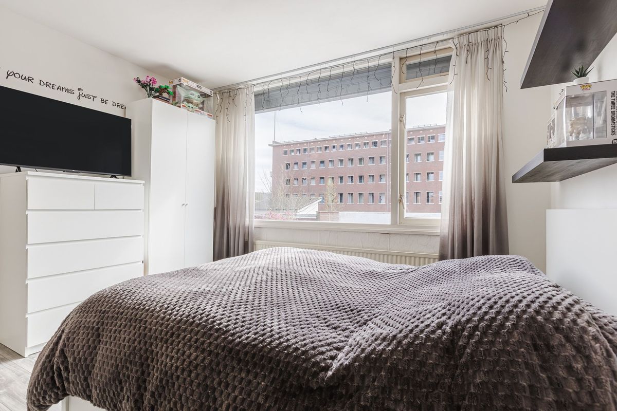 Middenweg 2 Photo Blur 24