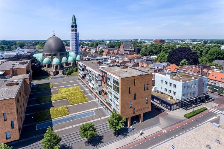 St. Jansplein 52 Photo 1