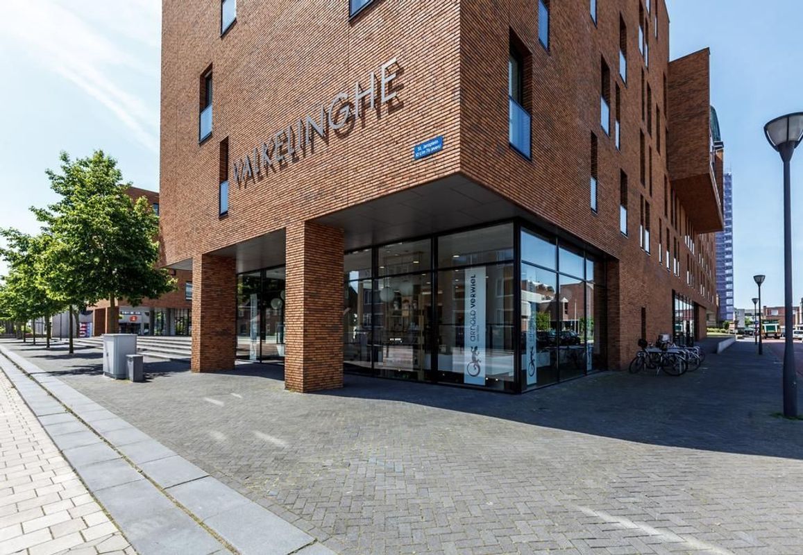 St. Jansplein 52 Photo Blur 11