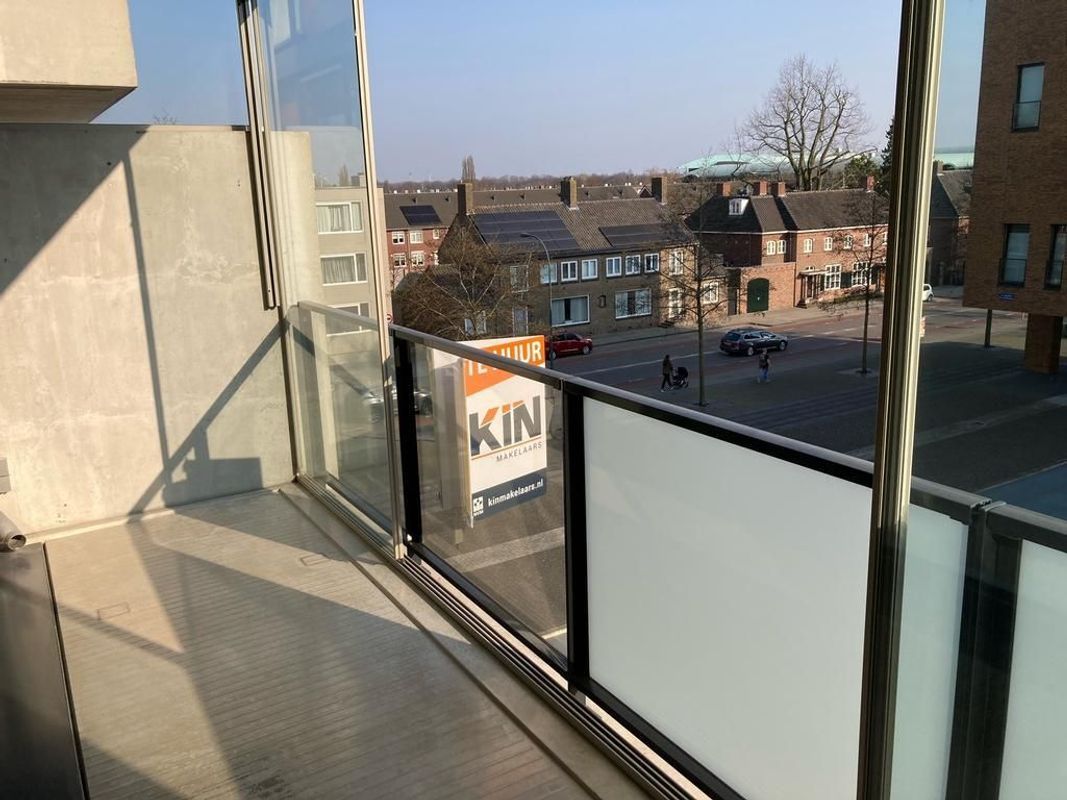 St. Jansplein 52 Photo Blur 6