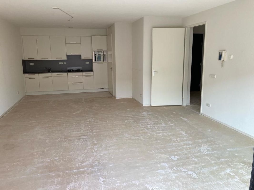 St. Jansplein 52 Photo Blur 3