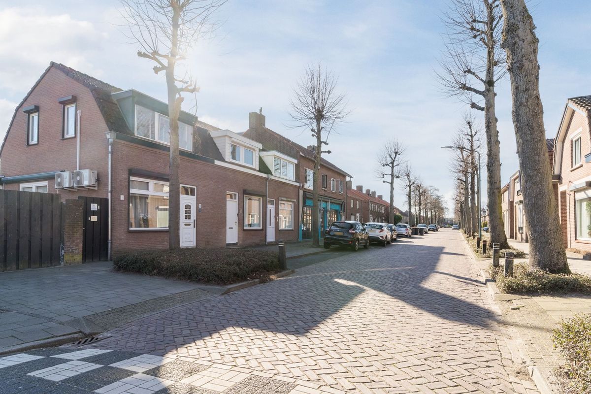 Pastoor Gillisstraat 77 Photo Blur 28