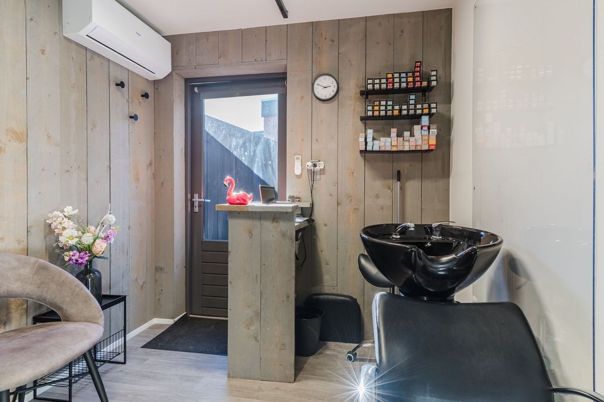 Pastoor Gillisstraat 77 Photo Blur 17