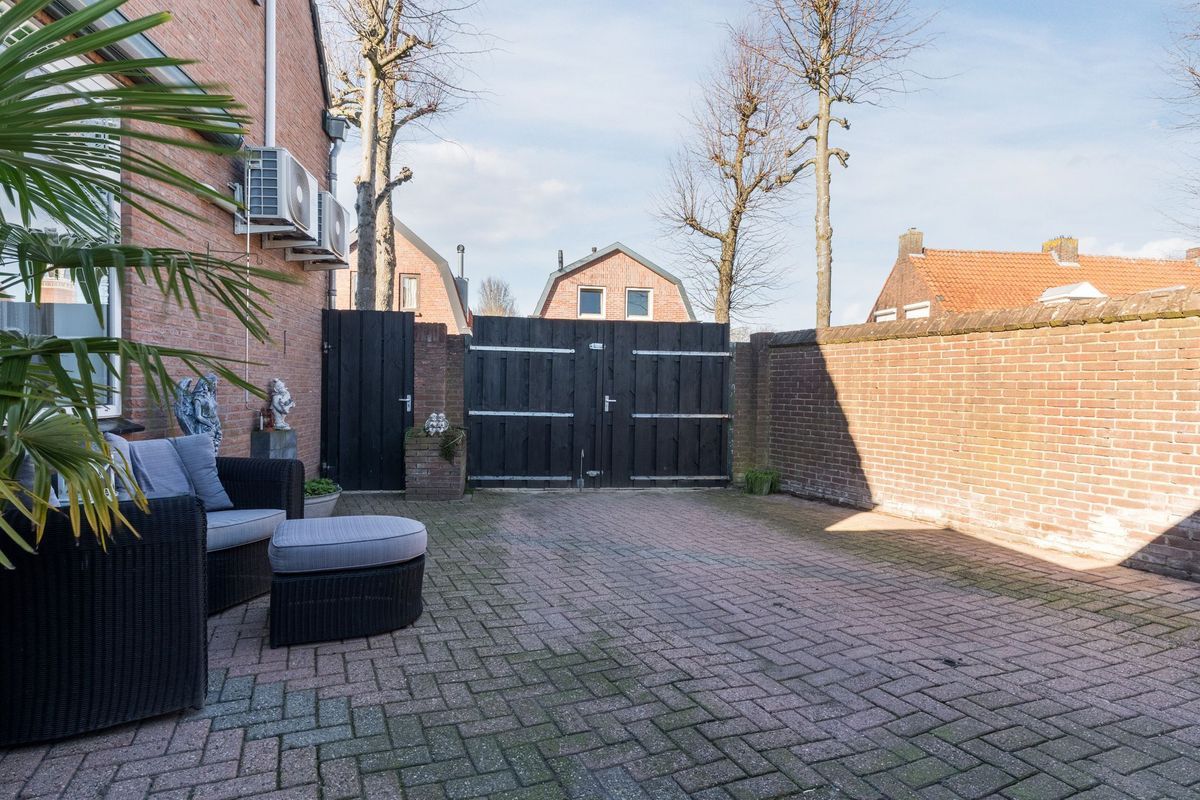 Pastoor Gillisstraat 77 Photo Blur 14