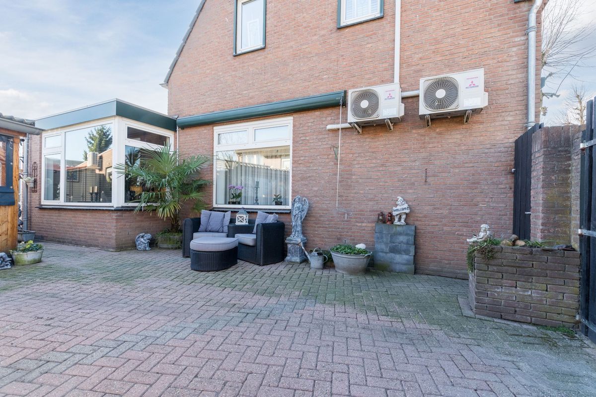 Pastoor Gillisstraat 77 Photo Blur 13