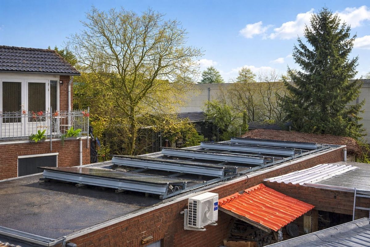 Pastoor Gillisstraat 77 Photo Blur 18