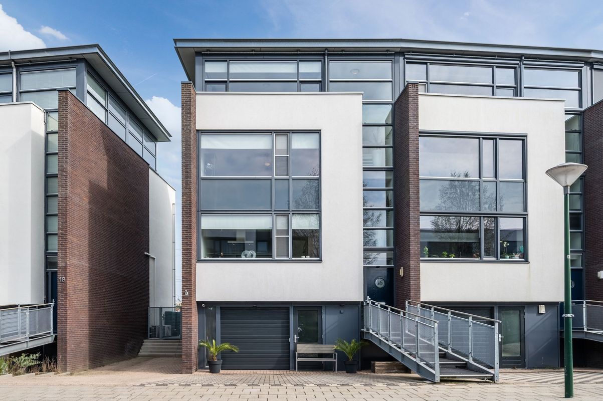 Fangorn 16 Photo Blur 3