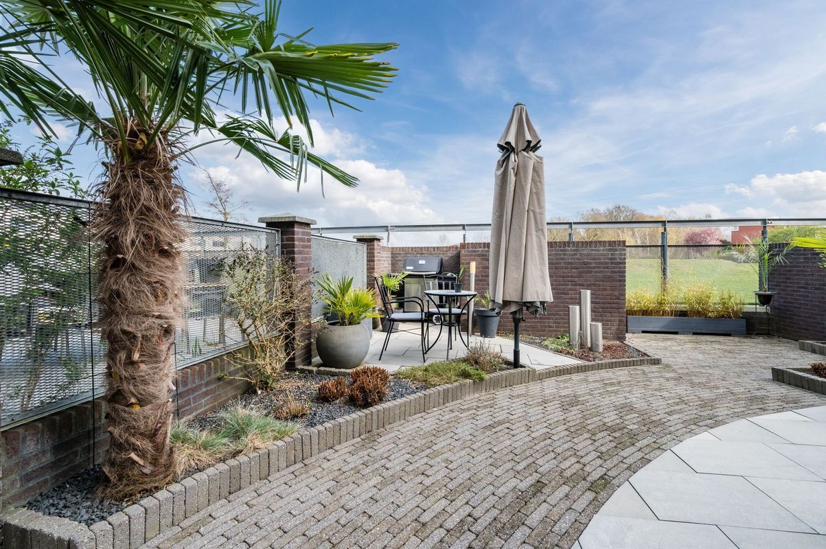 Fangorn 16 Photo Blur 48