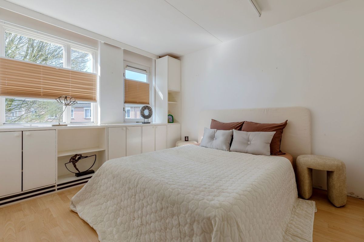 Hagedoorn 10 Photo Blur 21