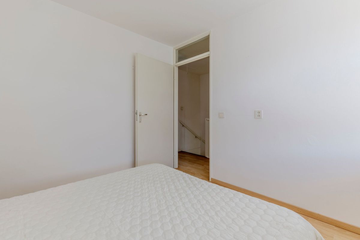 Hagedoorn 10 Photo Blur 22