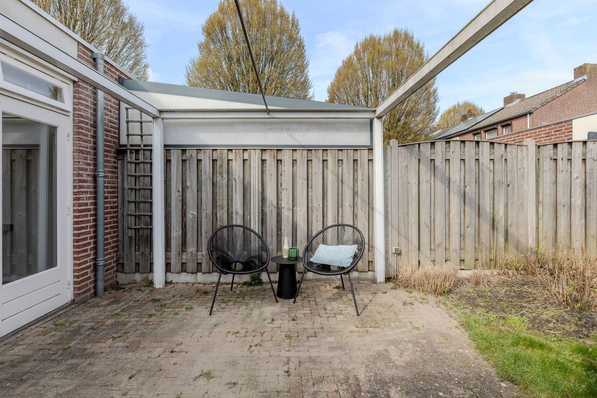 Hagedoorn 10 Photo Blur 29