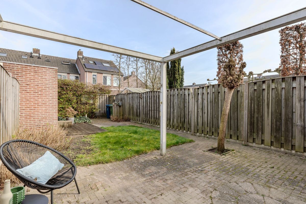 Hagedoorn 10 Photo Blur 30