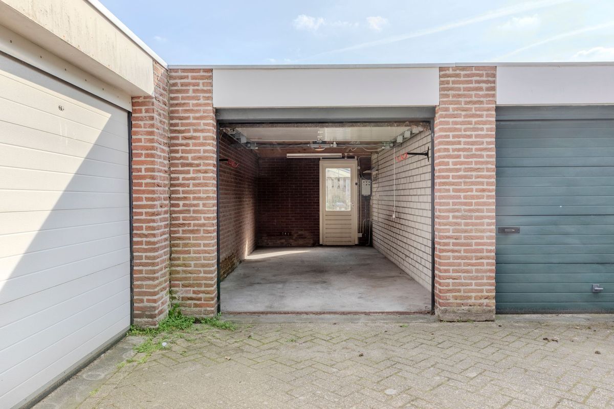 Hagedoorn 10 Photo Blur 1