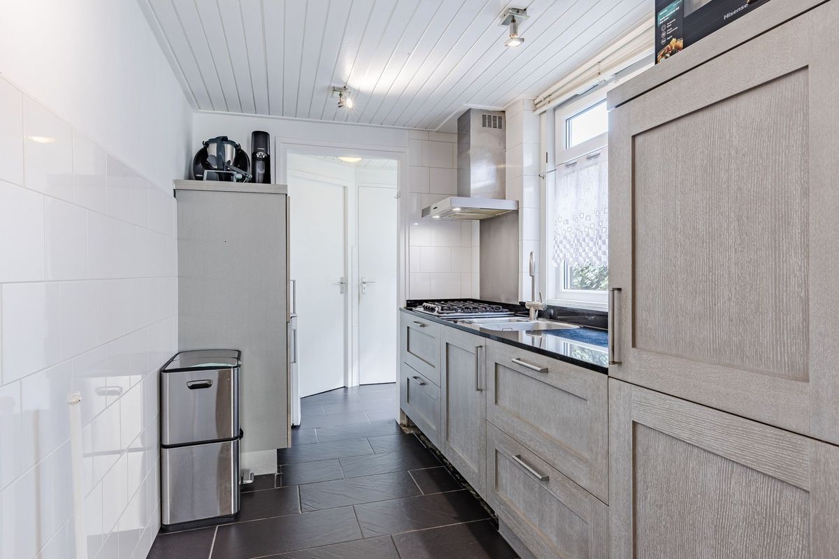 Nicolaas Beetsstraat 19 Photo Blur 5