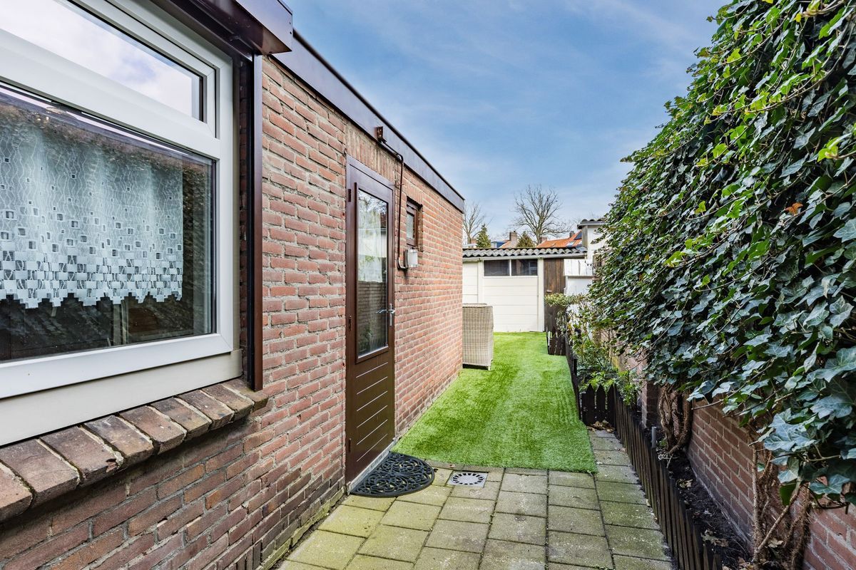 Nicolaas Beetsstraat 19 Photo Blur 19