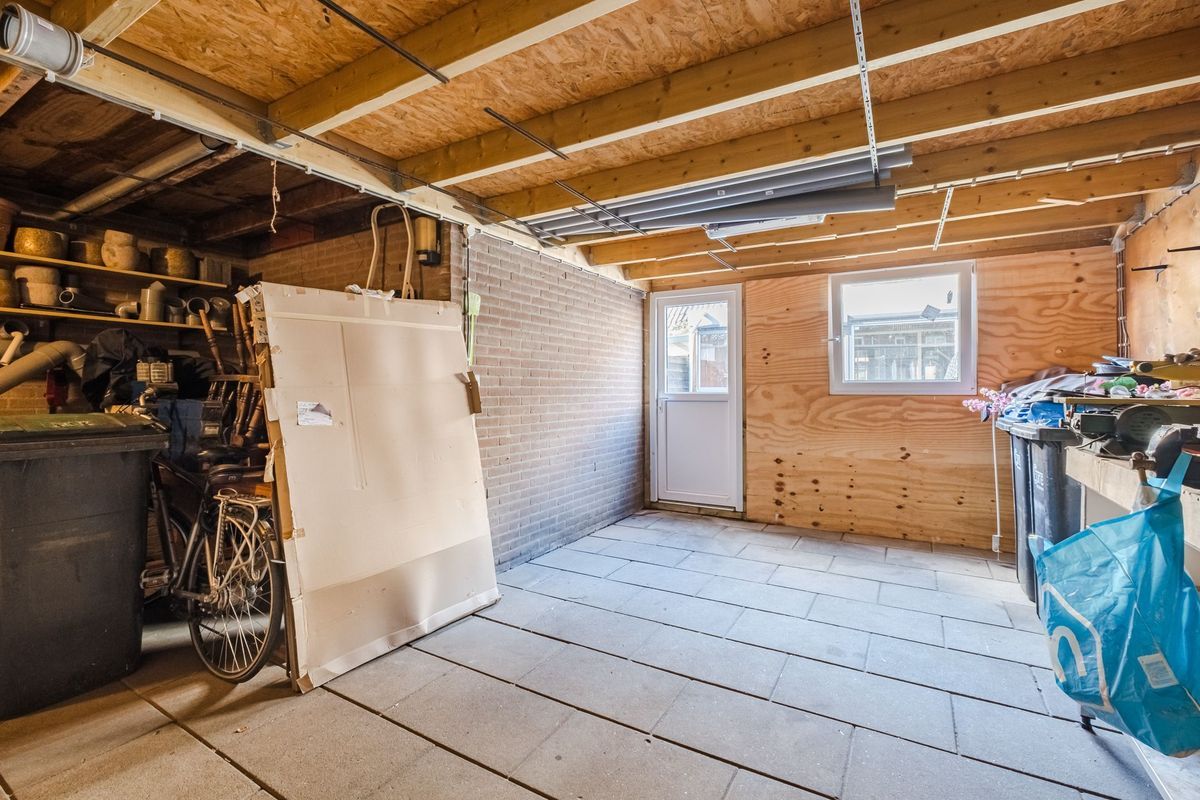 Leeuwenstraat 145 Photo Blur 26