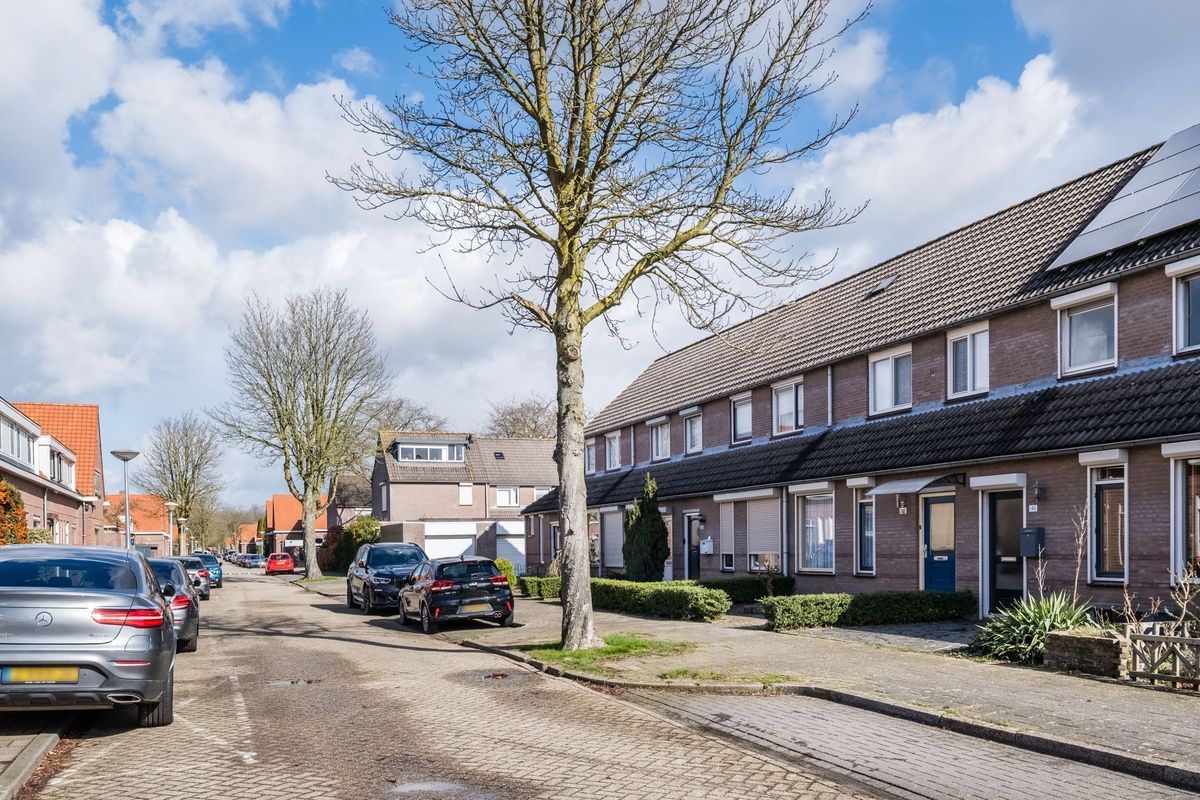 Leeuwenstraat 145 Photo Blur 28