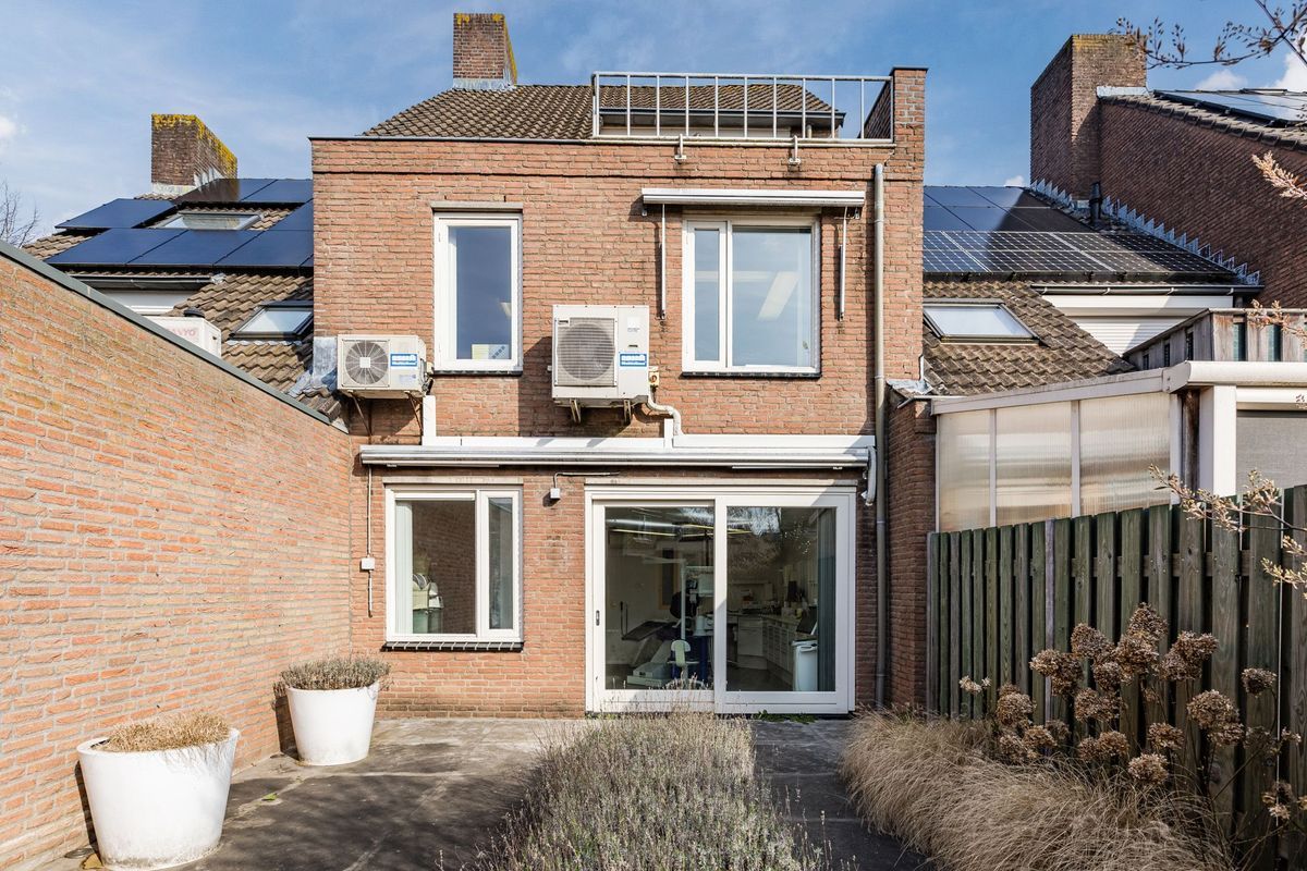 Steenakkerplein 11 Photo Blur 15