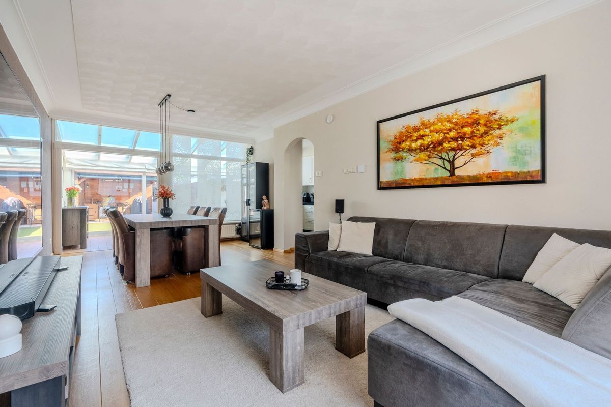 Linze 32 Photo Blur 8