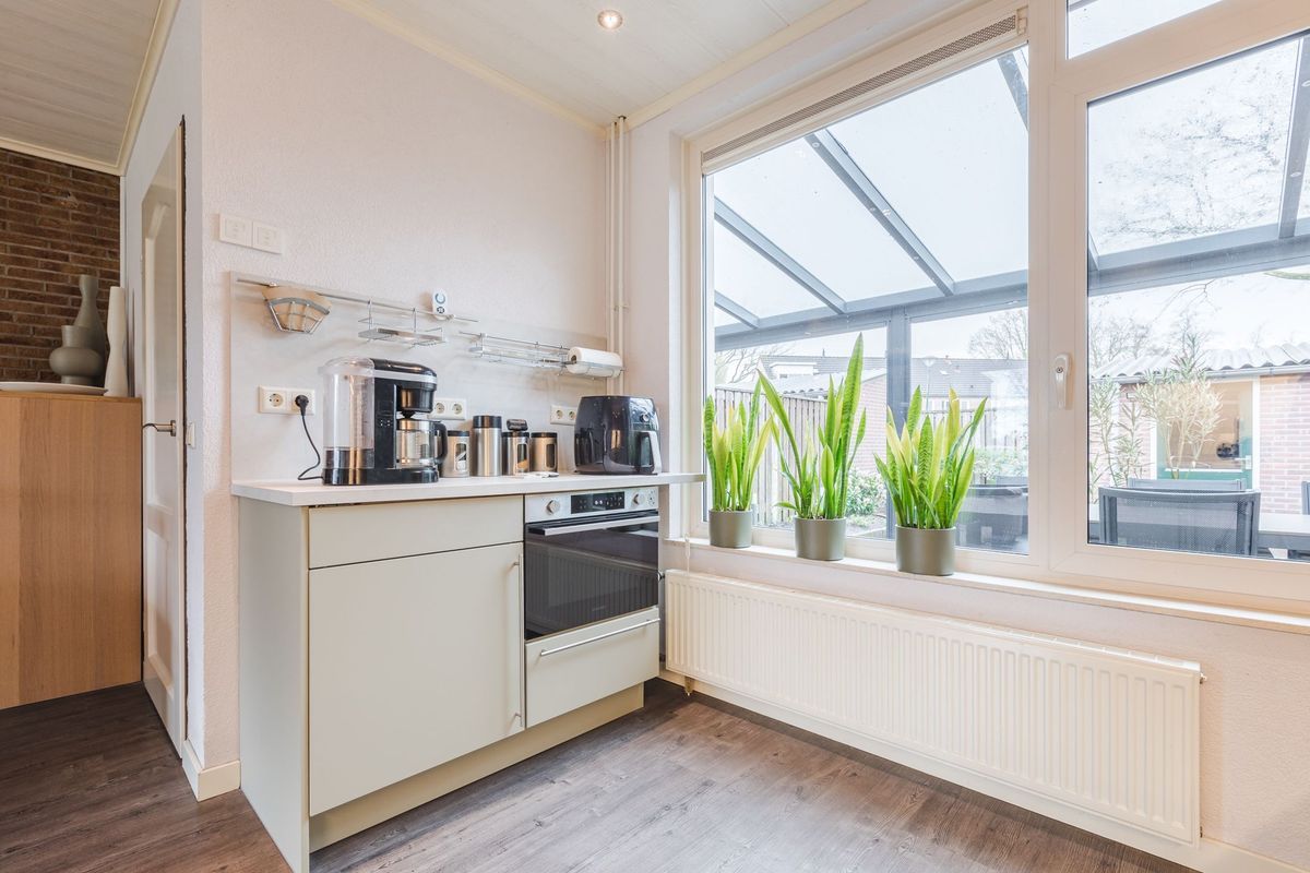 Zaaren 62 Photo Blur 10