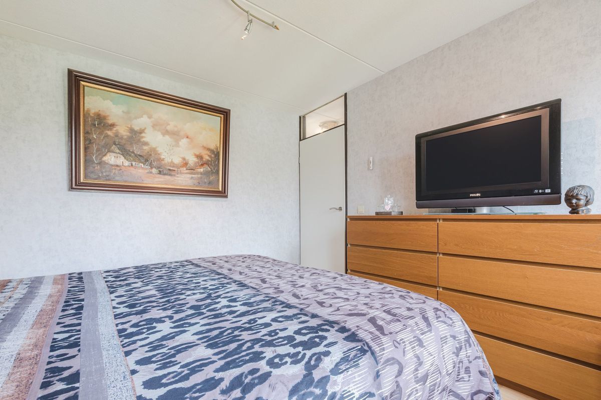 Zaaren 62 Photo Blur 22