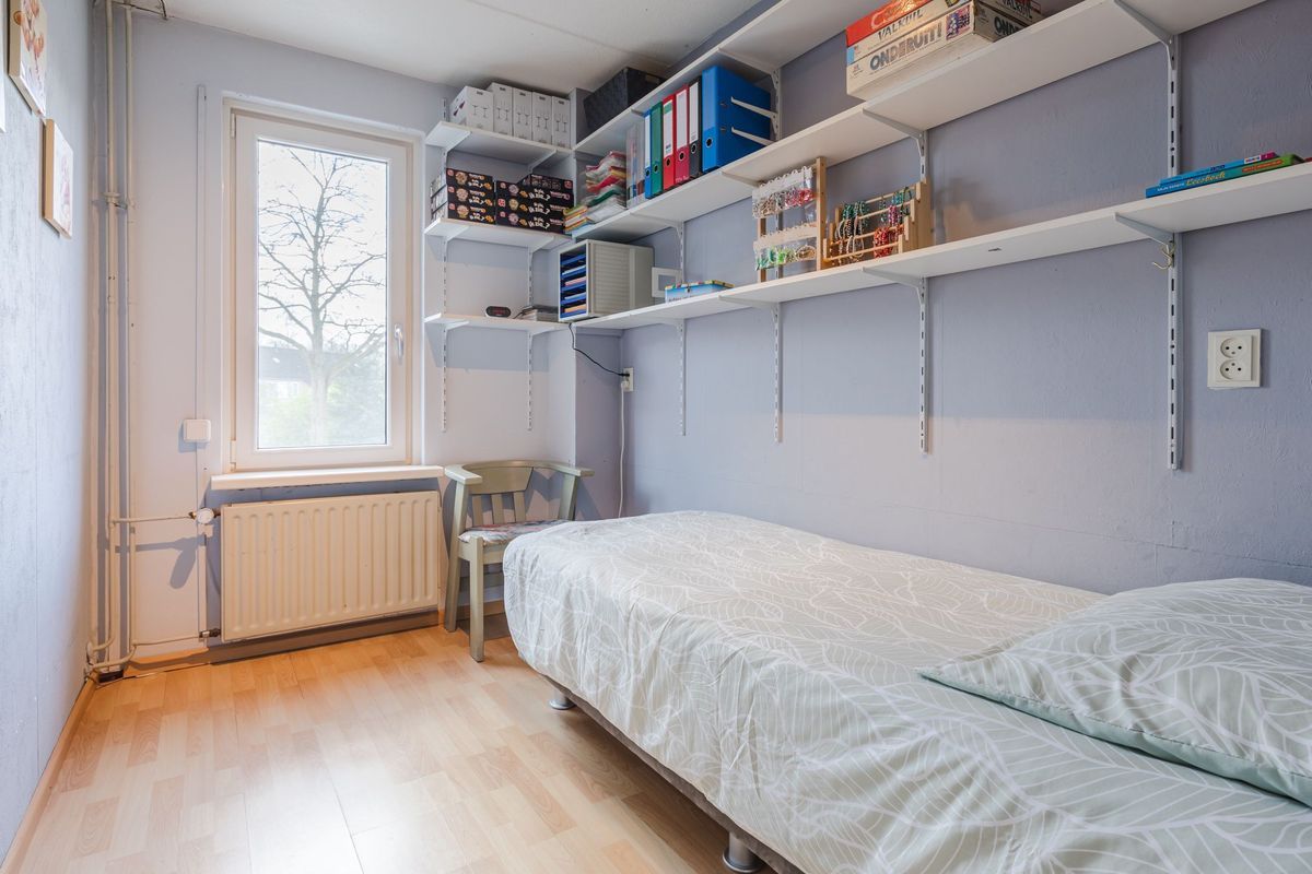 Zaaren 62 Photo Blur 23