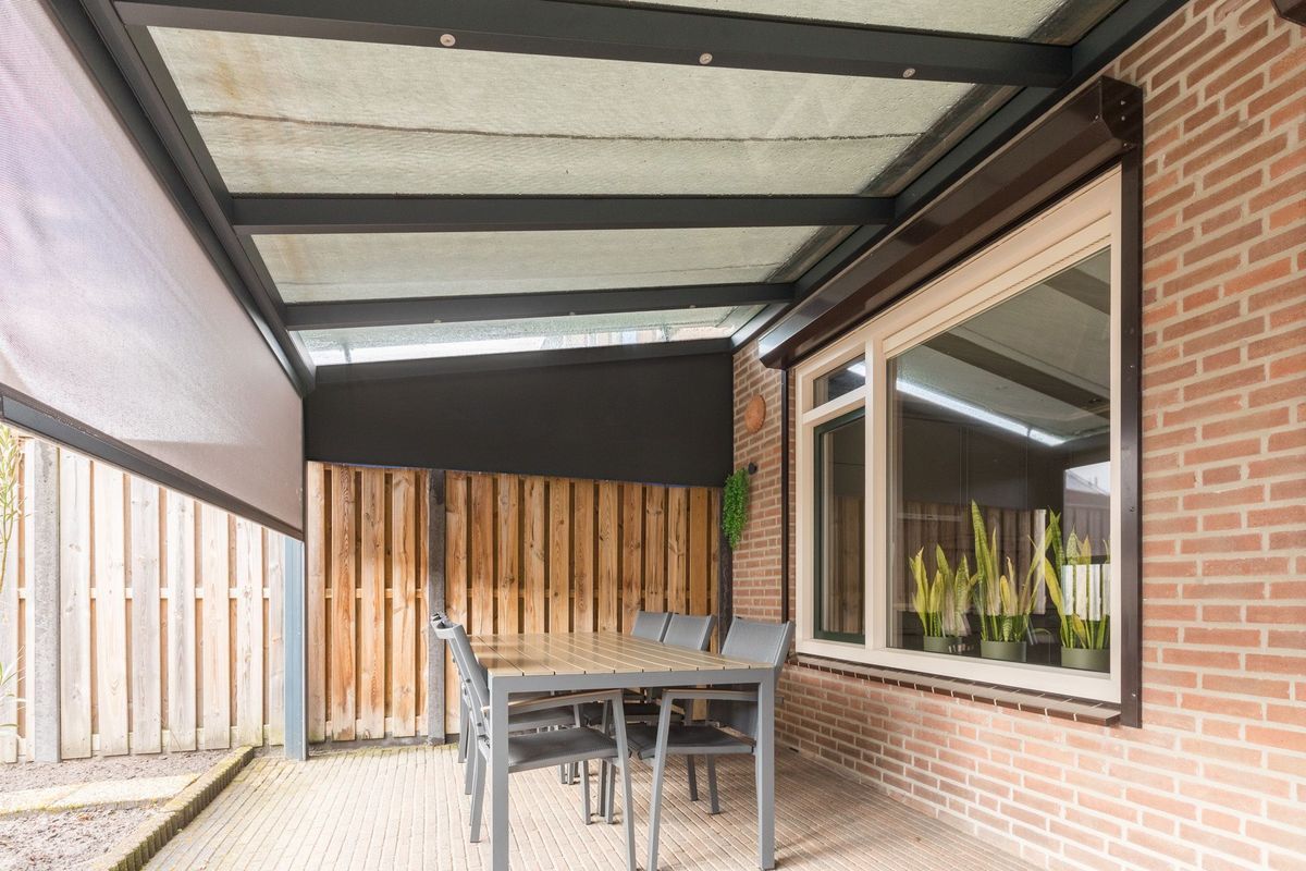 Zaaren 62 Photo Blur 13