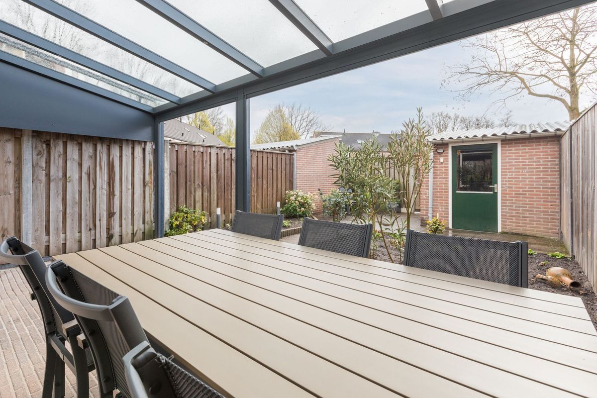 Zaaren 62 Photo Blur 15