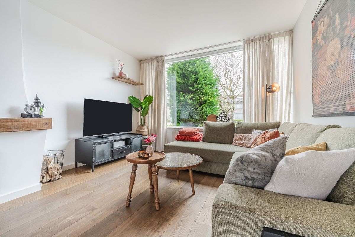 Mr. Sprenger van Eykstraat 9 Photo Blur 3