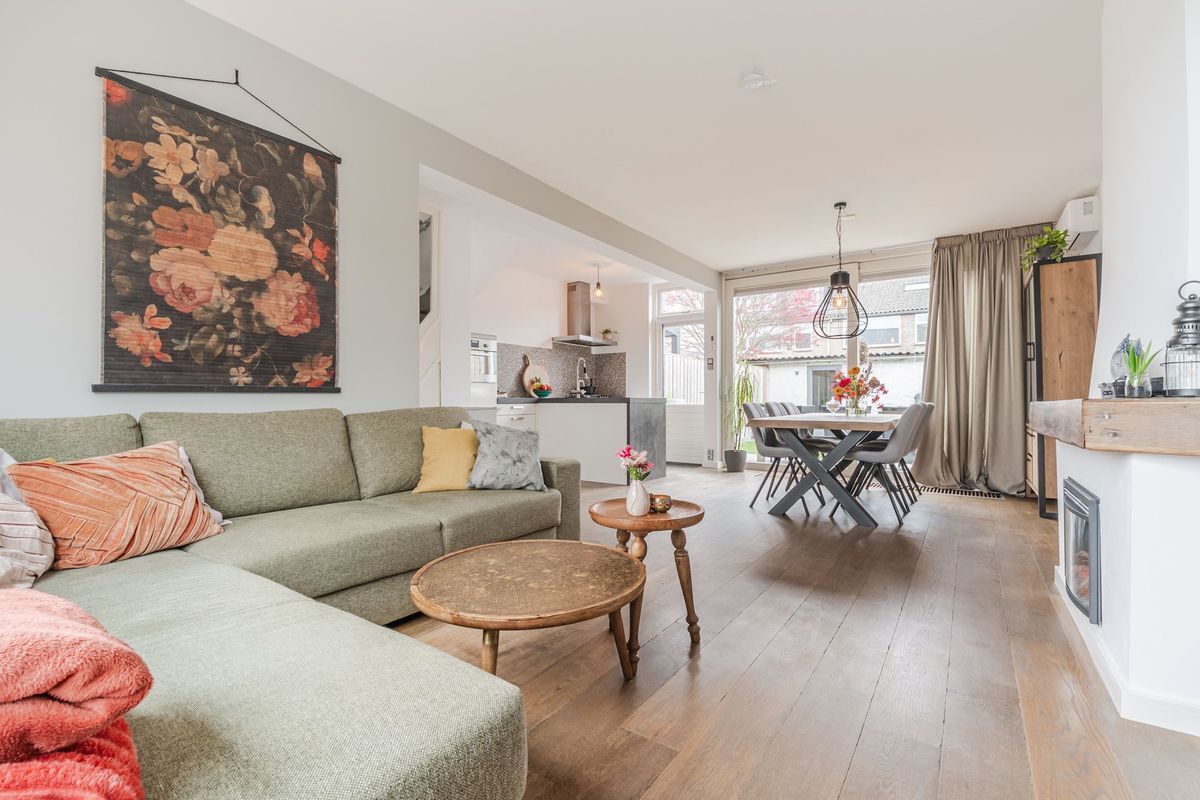 Mr. Sprenger van Eykstraat 9 Photo Blur 1