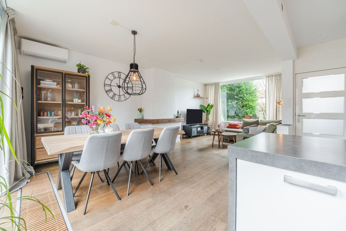 Mr. Sprenger van Eykstraat 9 Photo Blur 10