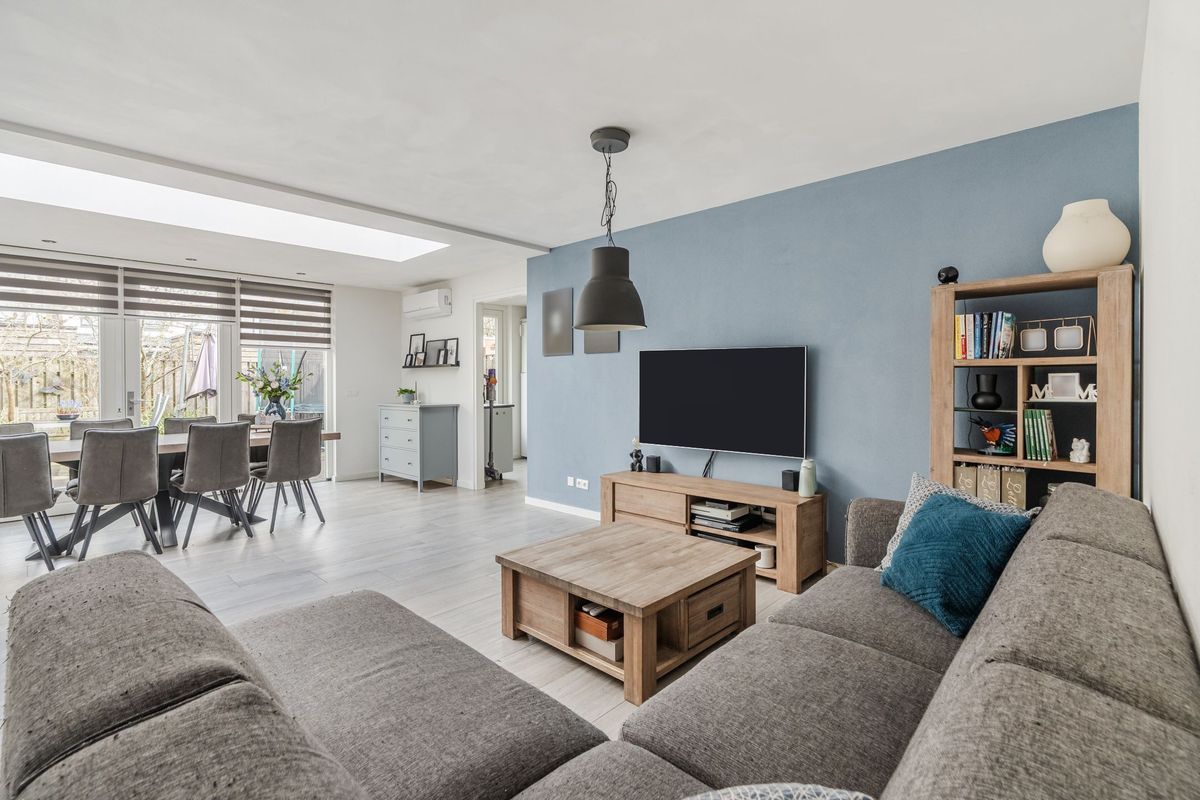 Laan van Tolkien 152 Photo Blur 12