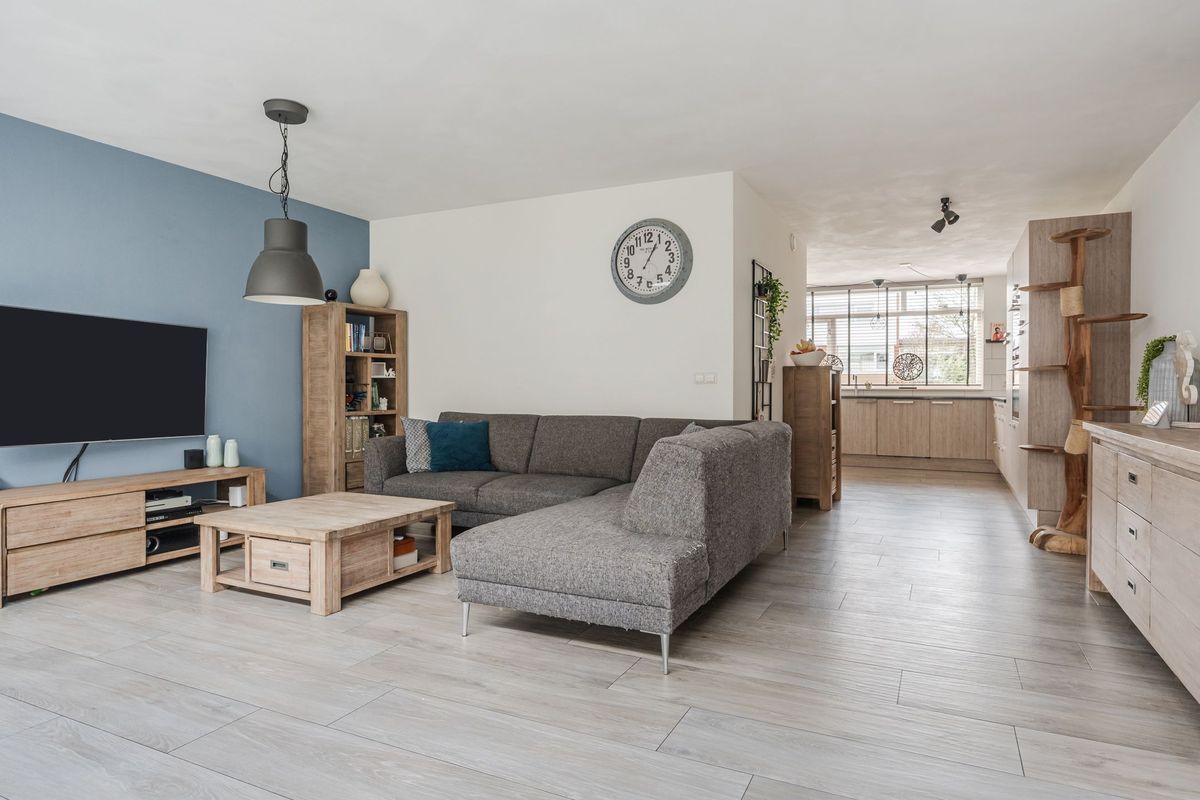 Laan van Tolkien 152 Photo Blur 10