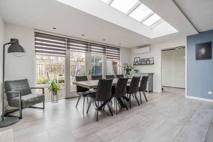 Laan van Tolkien 152 Photo 1