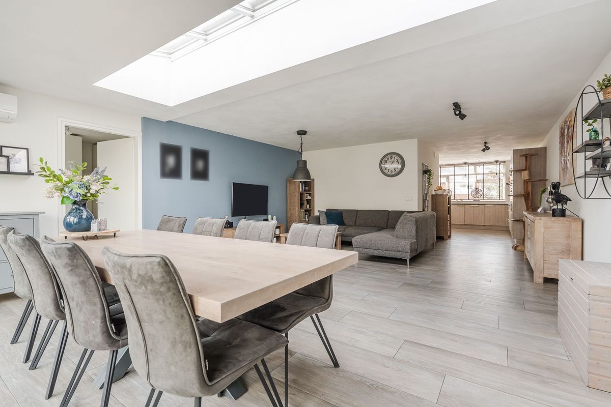 Laan van Tolkien 152 Photo Blur 16