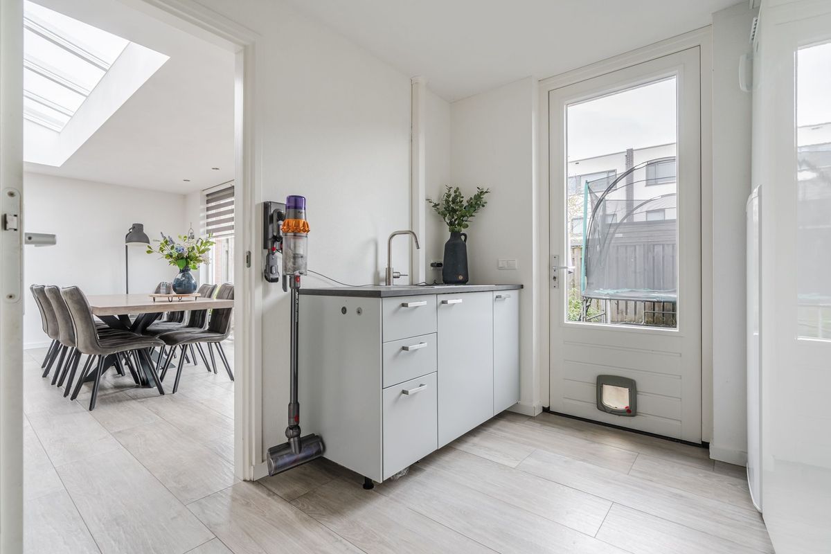 Laan van Tolkien 152 Photo Blur 25