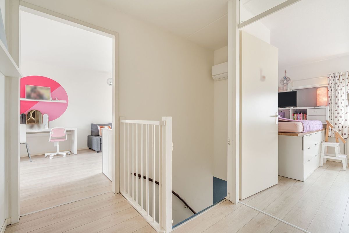 Laan van Tolkien 152 Photo Blur 39