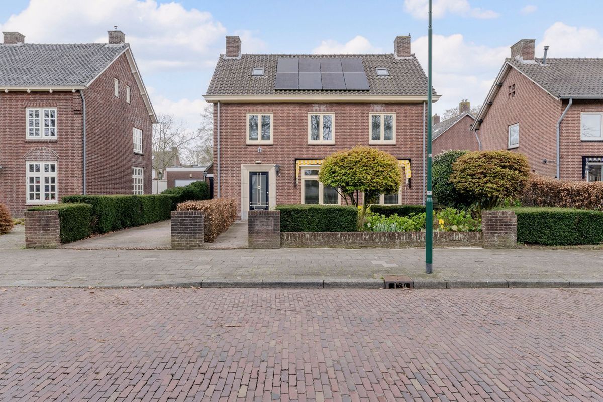 Burgemeester Sweensplein 26 Photo Blur 51