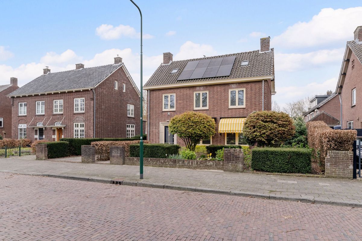 Burgemeester Sweensplein 26 Photo Blur 49