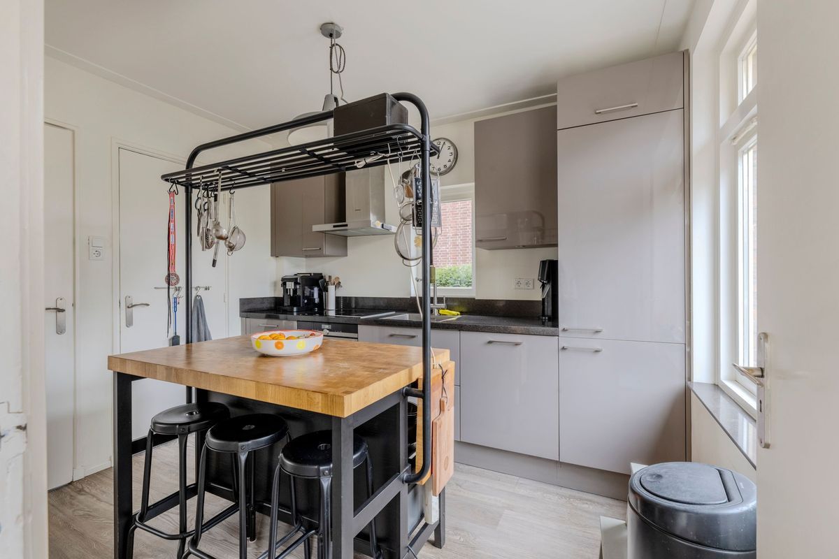 Burgemeester Sweensplein 26 Photo Blur 17