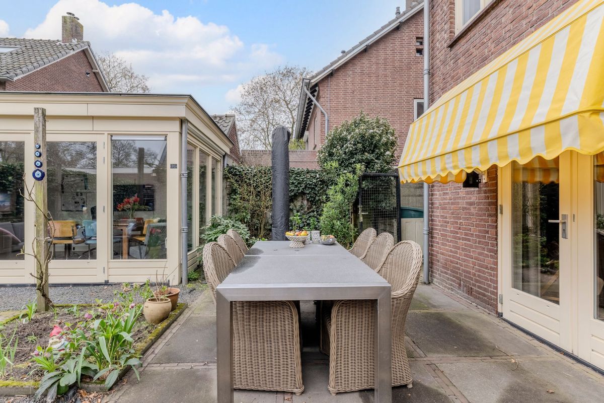 Burgemeester Sweensplein 26 Photo Blur 24