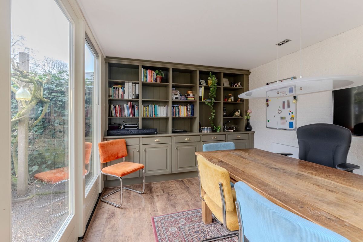 Burgemeester Sweensplein 26 Photo Blur 28