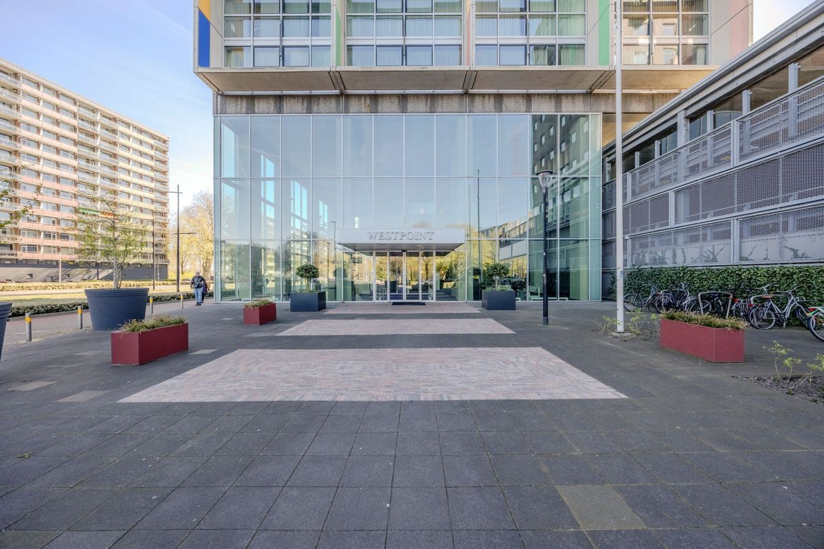 Westpoint 95 Photo Blur 39