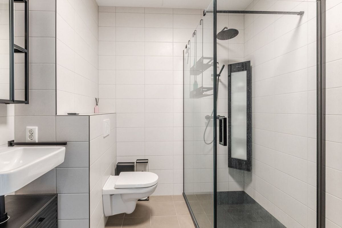 Anton Ebbenhof 12 Photo Blur 11