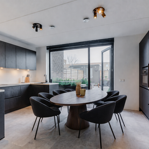 Anton Ebbenhof 12 Photo 2