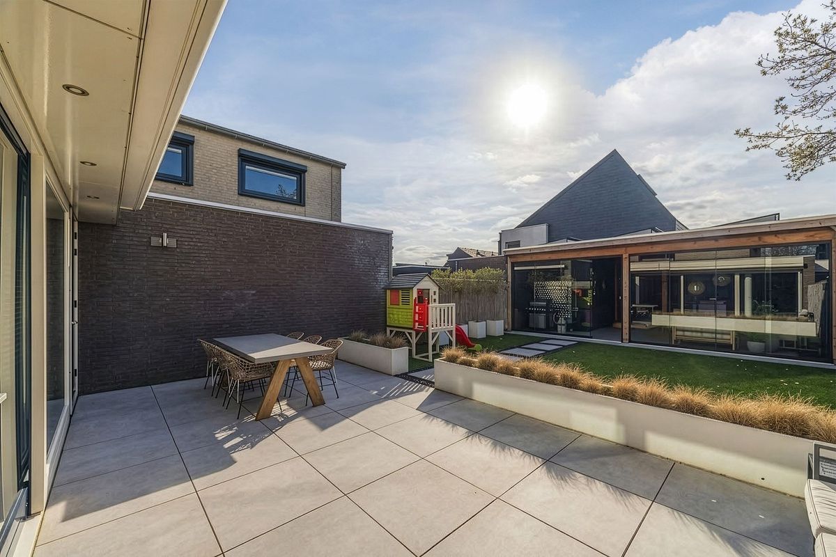 Mingersbergstraat 9 Photo Blur 44