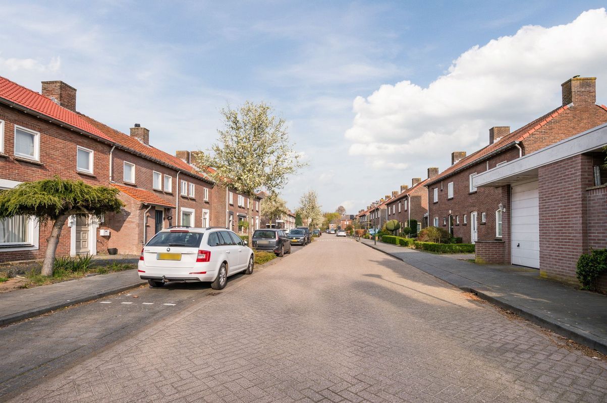 Willem Knaapenstraat 23 Photo Blur 6