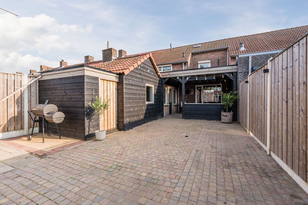 Willem Knaapenstraat 23 Photo Blur 2