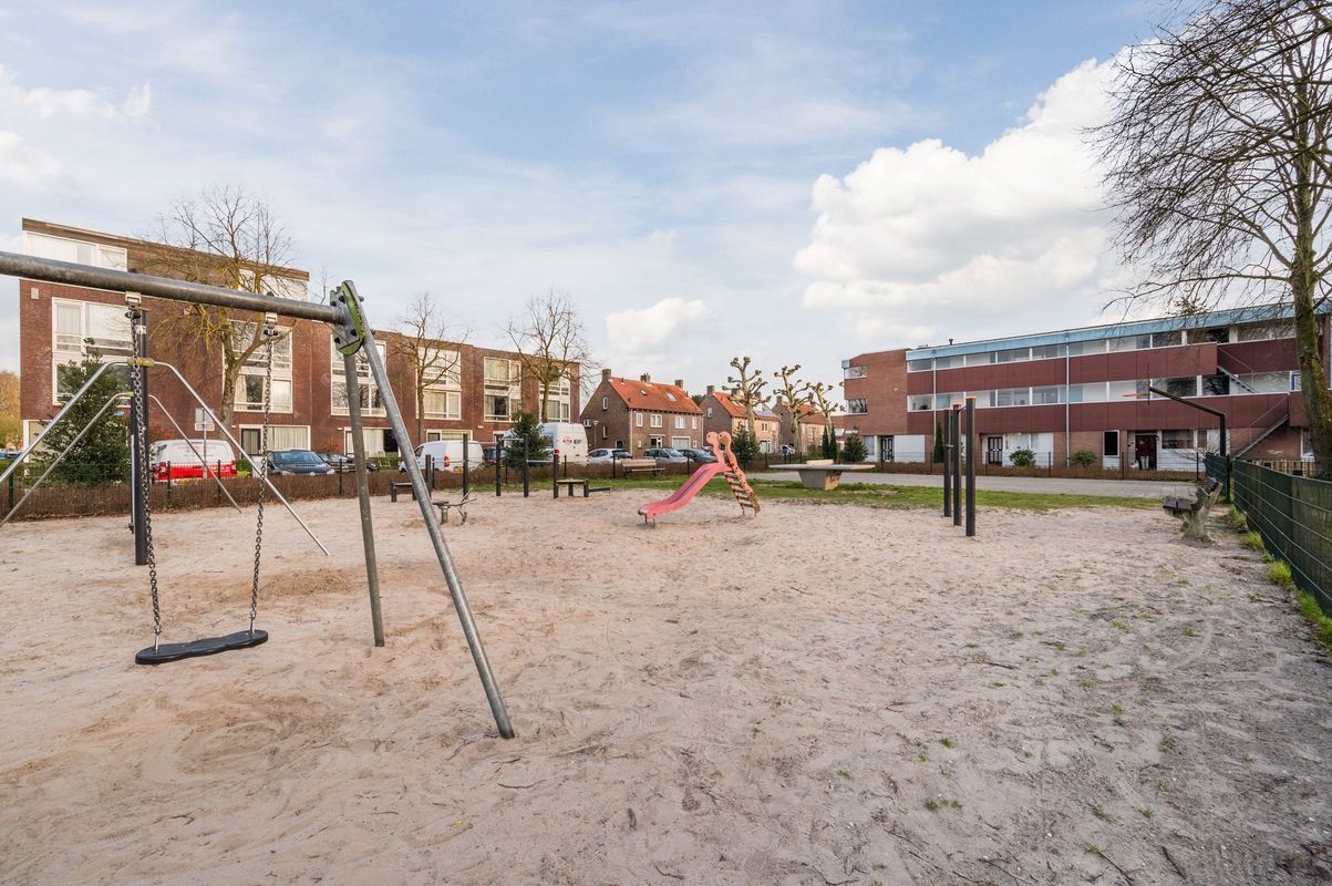 Willem Knaapenstraat 23 Photo Blur 36